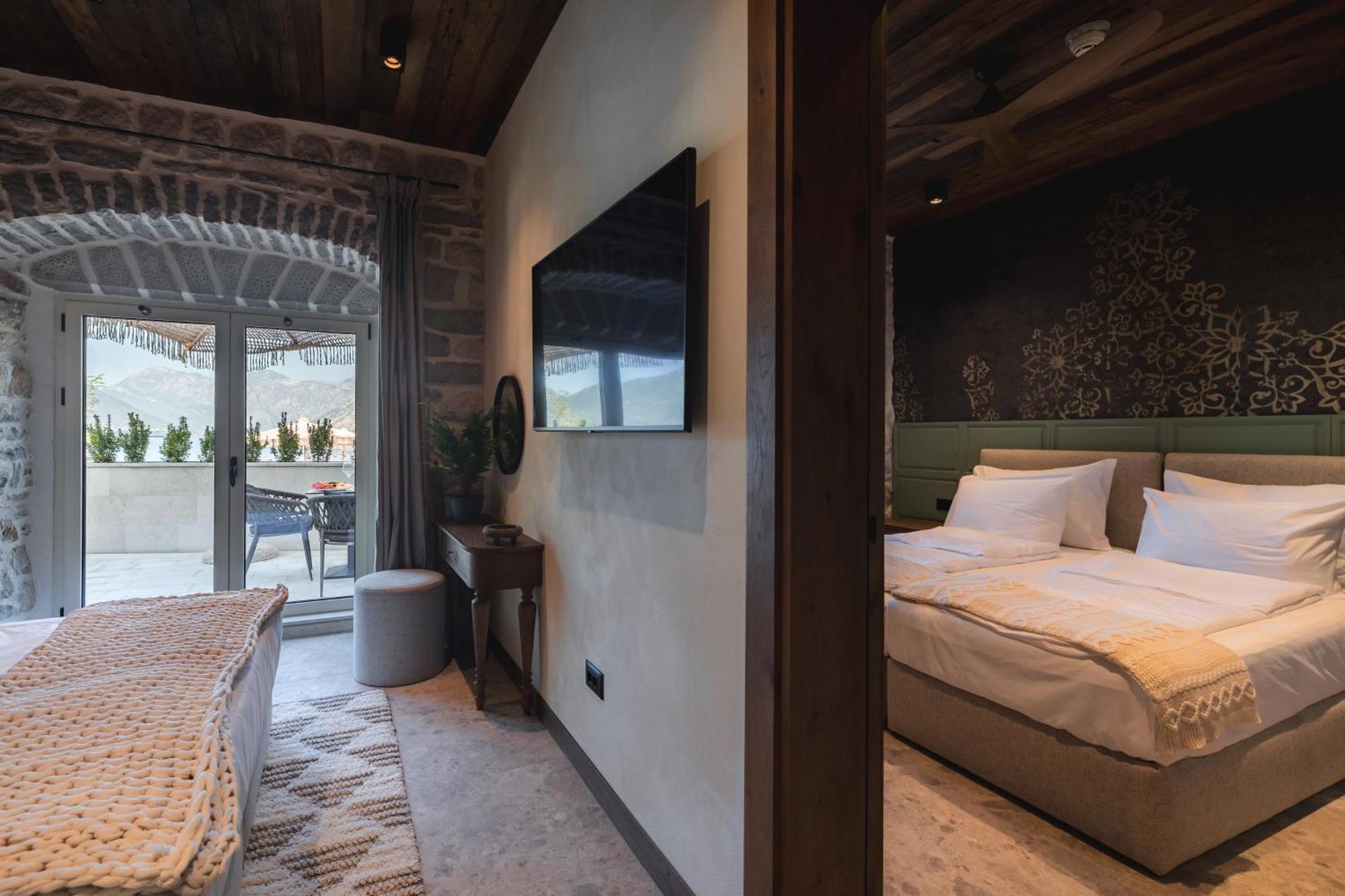 Hotel Palazzo Del Mare - Essenza Kotor Exterior photo