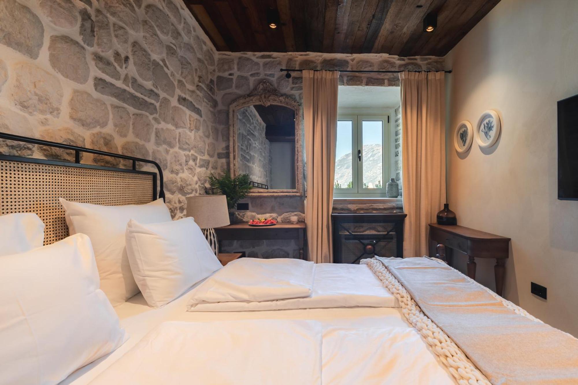 Hotel Palazzo Del Mare - Essenza Kotor Exterior photo